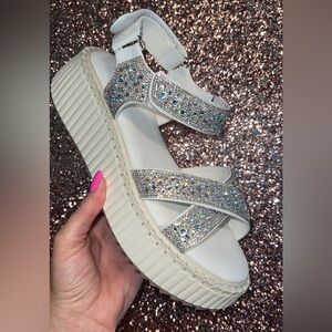 NIB 🤍 White Rhinestone Sandals
